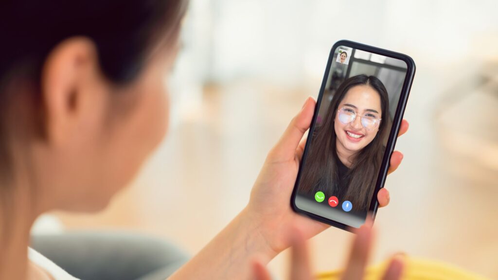 Mobile Video Calling on Skype